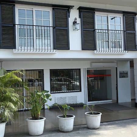 Hotel President Dehradun Exterior photo
