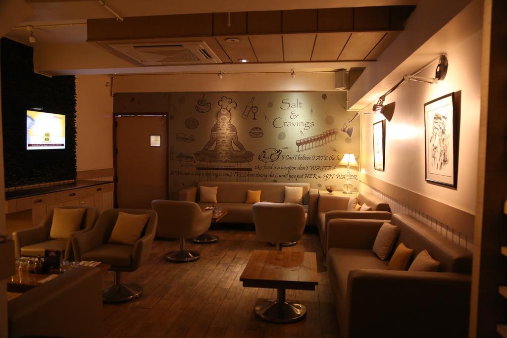Hotel President Dehradun Exterior photo