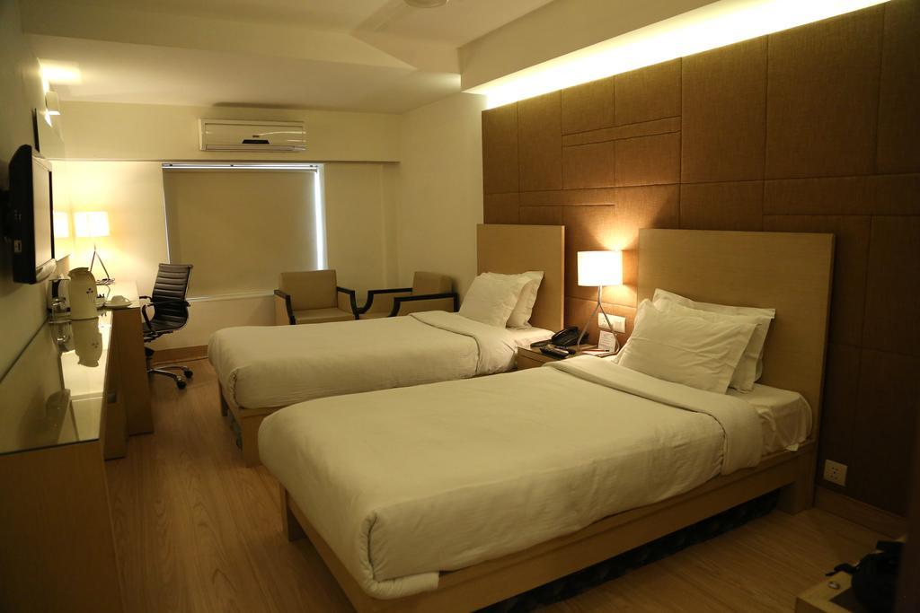 Hotel President Dehradun Room photo